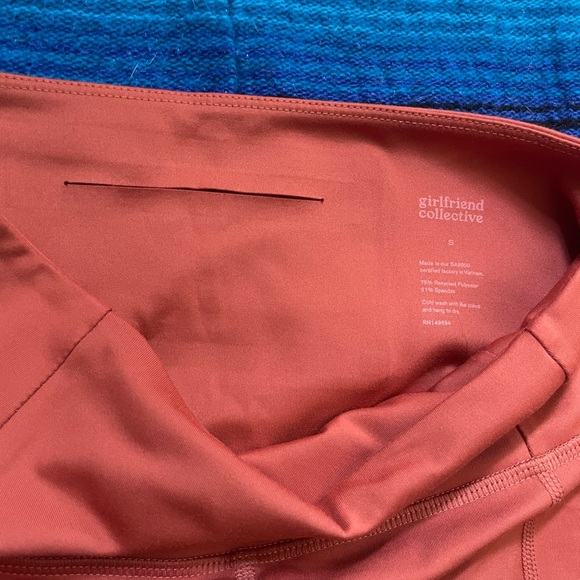 Girlfriend Collective High Rise Compressive Legging, in Orange, size S - Picture 6 of 8